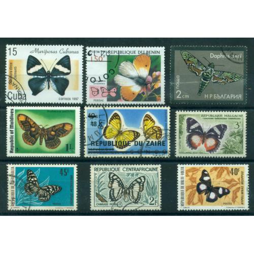 Lot de timbres sur les papillons