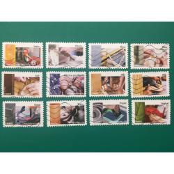 Série complète L'art et la matière de l'artisanat en France oblitérée