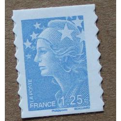 A1-K2 : Marianne de Beaujard bleu ciel / Dents prédécoupés verticalement en lignes ondulées