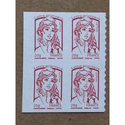 A2-L4 : Marianne de Ciappa et Kawena rouge .  Autoadhésifs