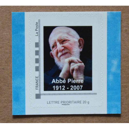 B1-F4 : Abbé Pierre ( 1912 - 2007 ). Autoadhésif, autocollant