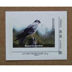B1-G4 : LPO - Busard cendré . Autoadhésif, autocollant