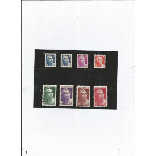 SERIE DE TIMBRES DE FRANCE