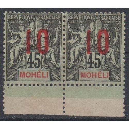 Moheli n°YT 21 neuf sans gomme (*) paire bord de feuille.