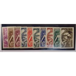 Série au profit des oeuvres sociales   **