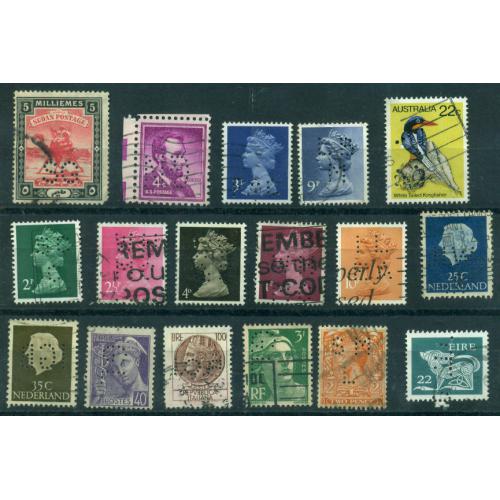 74 Timbres perforés du monde