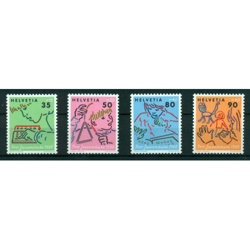 4 timbres neufs** de SUISSE. Le développement de l'enfant de 1988