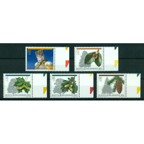 5 timbres neufs** de SUISSE. Noël et arbres forêt 1992