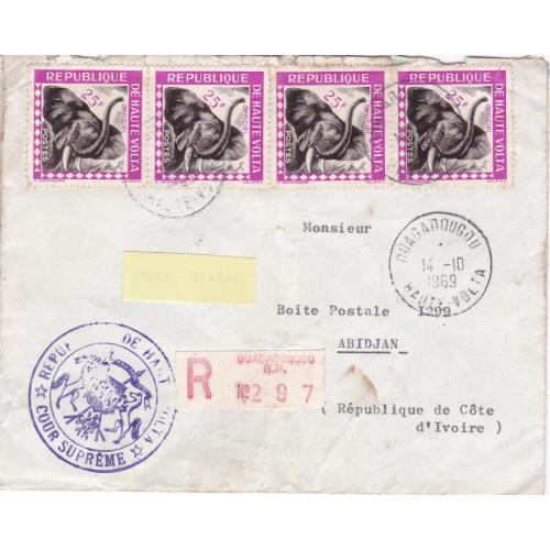 Enveloppe pour la Cote d'Ivoire affranchie avec des timbres officiels