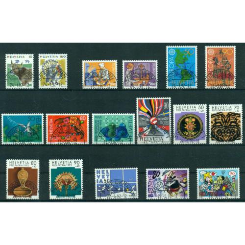 28 Timbres de Suisse année 1992 complète