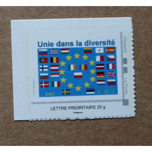 P2-Q6 : Unie dans la diversité / Drapeaux
