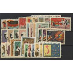 lot Vietcong neufs et oblitérés 30 timbres différents