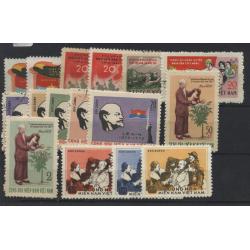 lot Vietcong neufs et oblitérés 16 timbres