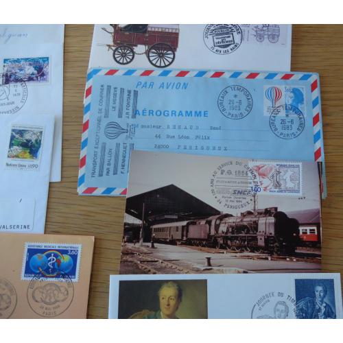 23 enveloppes commémoratives dont journée du timbre