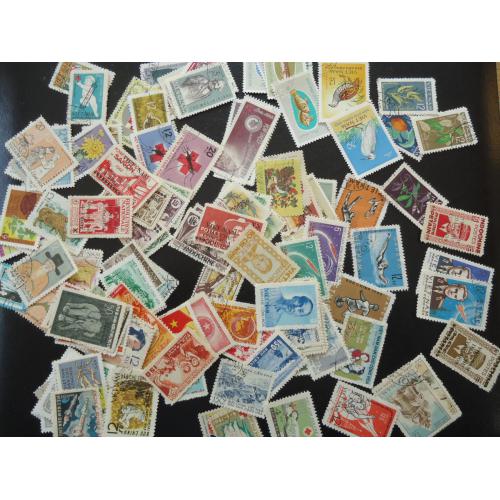 Vietnam 129 timbres période 1945 - 1963